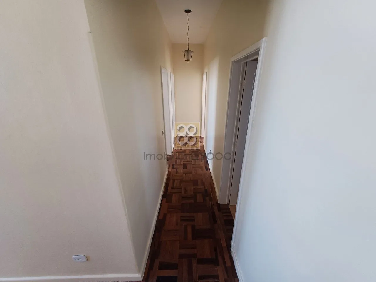 3-bedroom apartment with a home office in Curitiba — photo 6