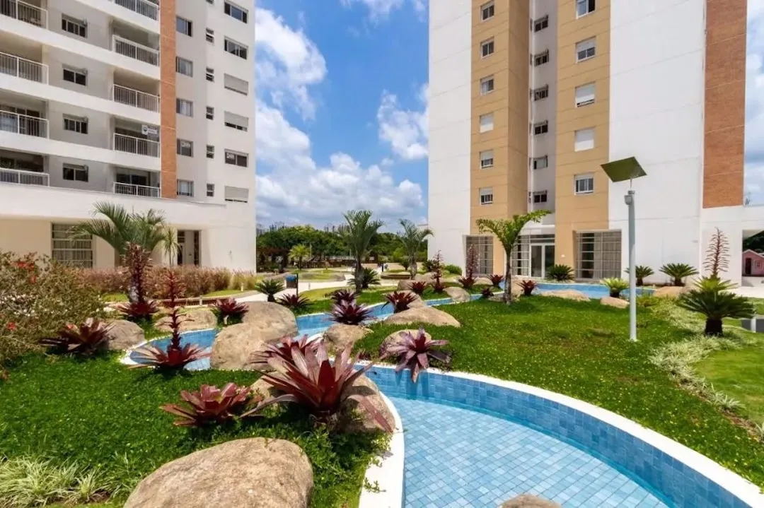 Apartamento de 2 dormitorios con balcón cerrado en vidrio — photo 28