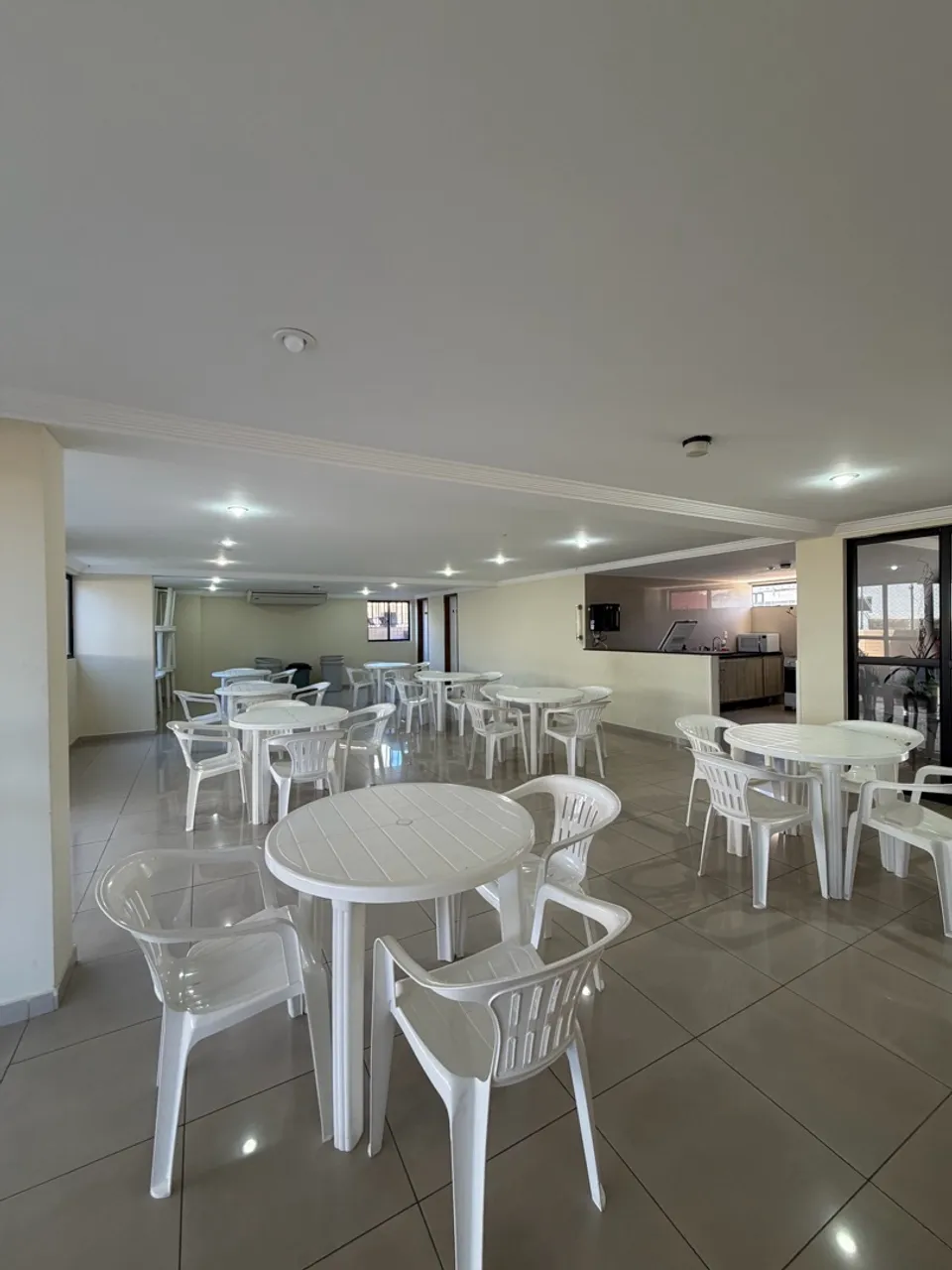 Furnished apartment, 100 m², with a washing machine — photo 18