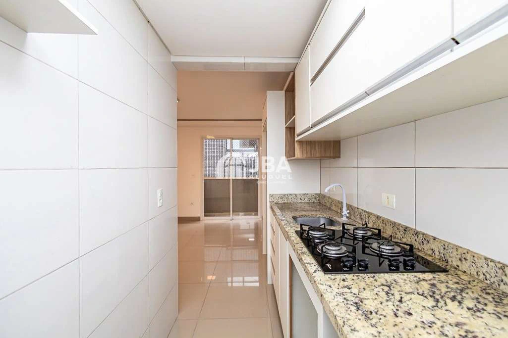 3-bedroom apartment with open-plan kitchen — photo 5