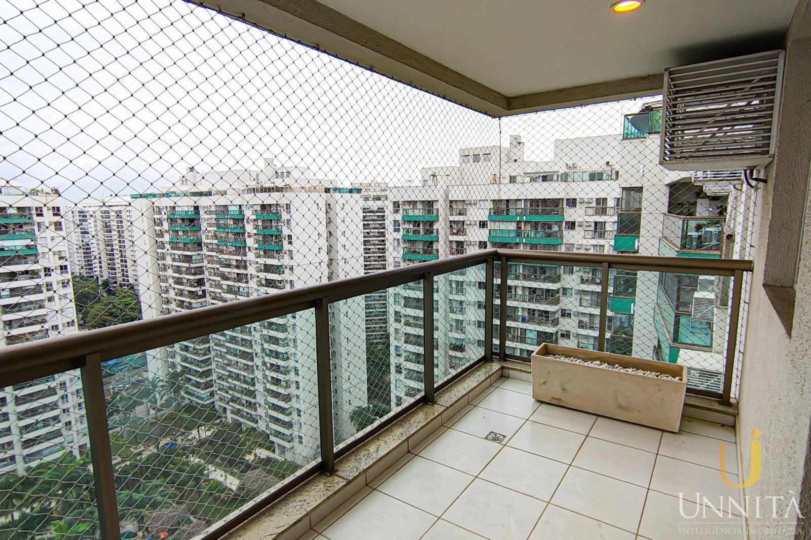 Apartment, 185 m², with a grill on the balcony