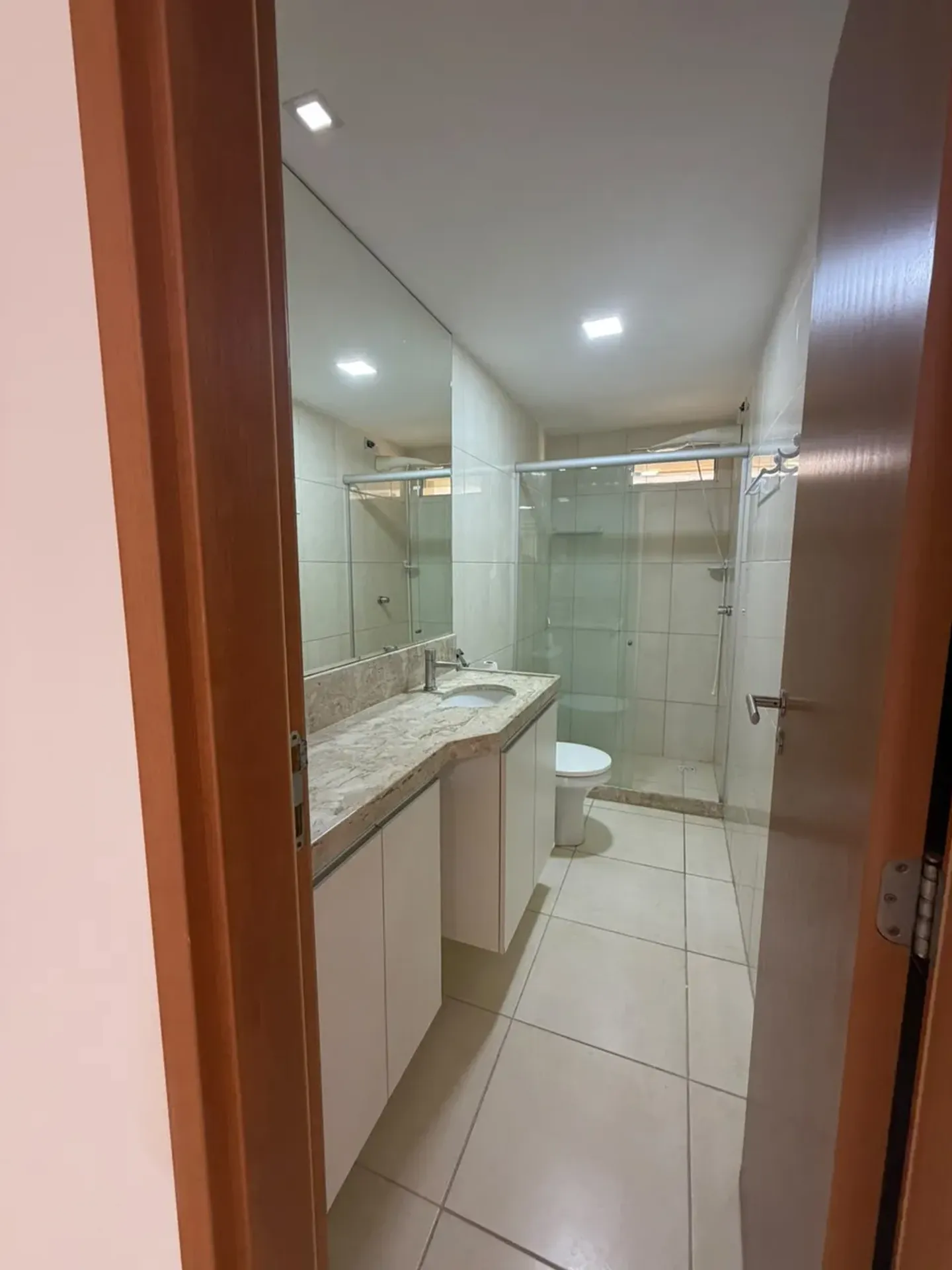 2-bedroom apartment with balcony and 1 parking spot — photo 8
