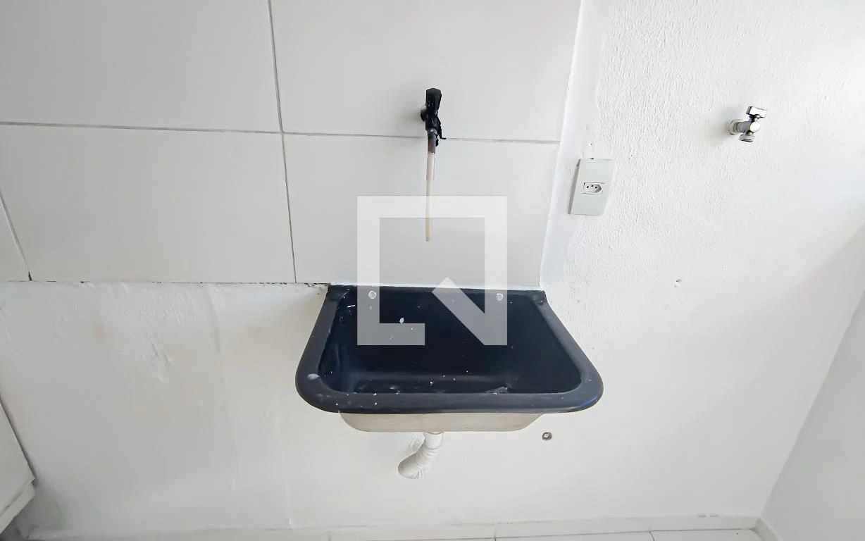 Unfurnished 2-bedroom apartment with 1 parking space — photo 21