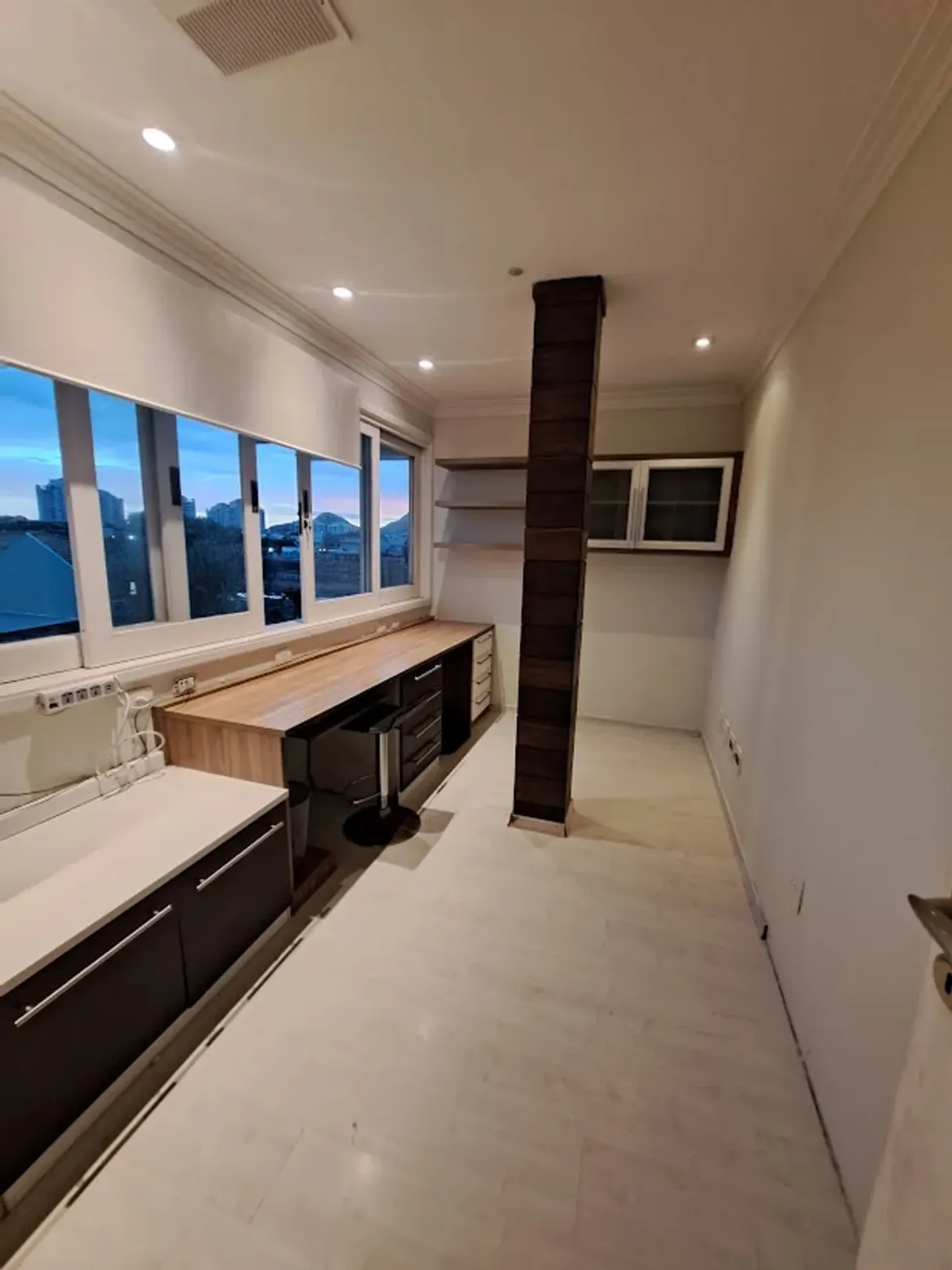 Casa mobiliada com 6 suítes e 8 banheiros — photo 26