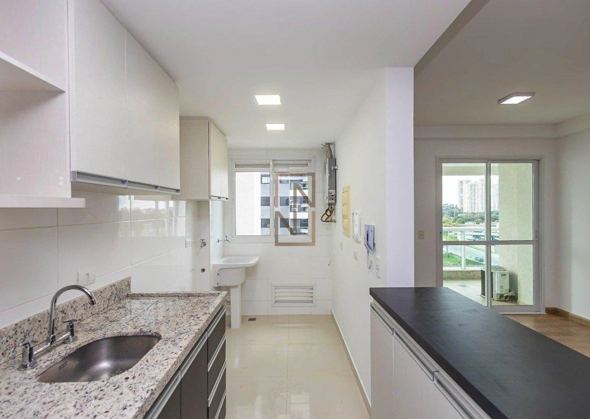 Apartamento mobiliado de 2 quartos com sala ampla — photo 2