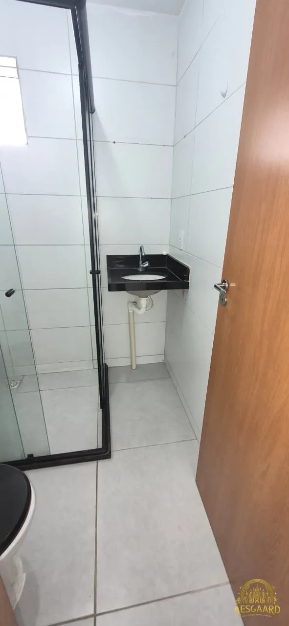 Квартира з 2 спальнями, у будинку є басейн — photo 20