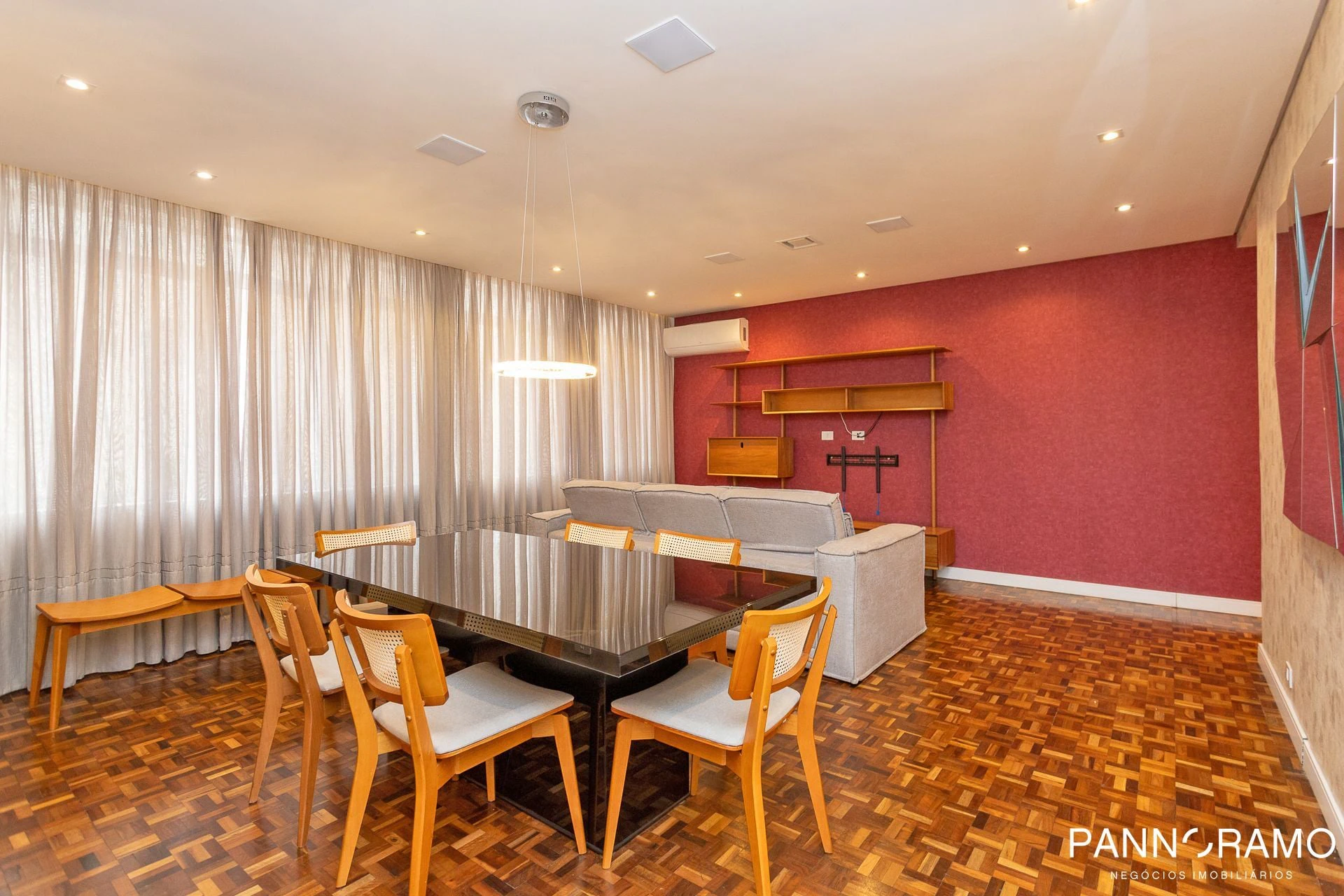 3-bedroom apartment with gas stove open-plan kitchen