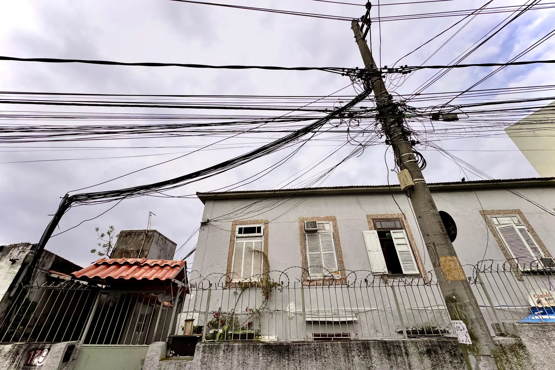 1 quarto e piso de madeira ou laminado: apartamento de 24 m² — photo 20