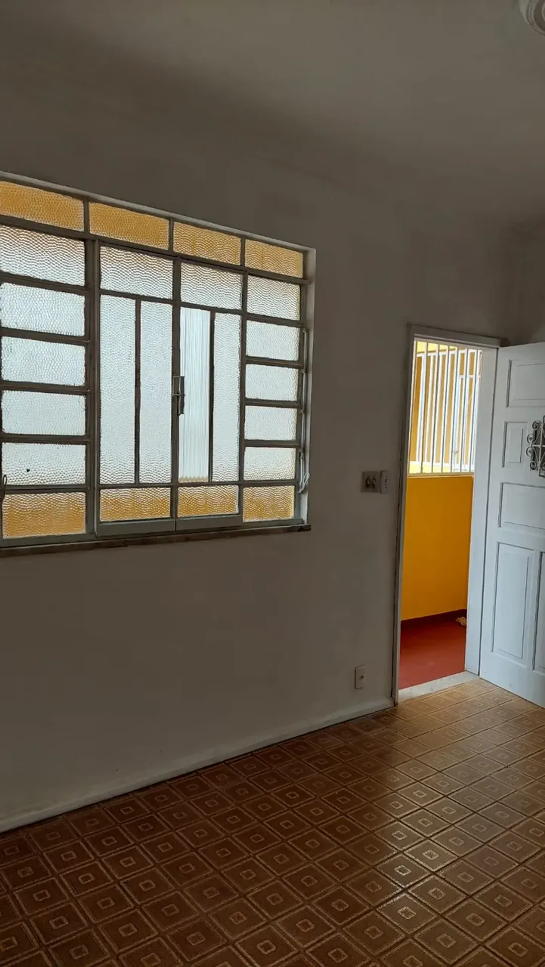 Unfurnished apartment with no parking, 50 m², 1 bed 1 bath — photo 35