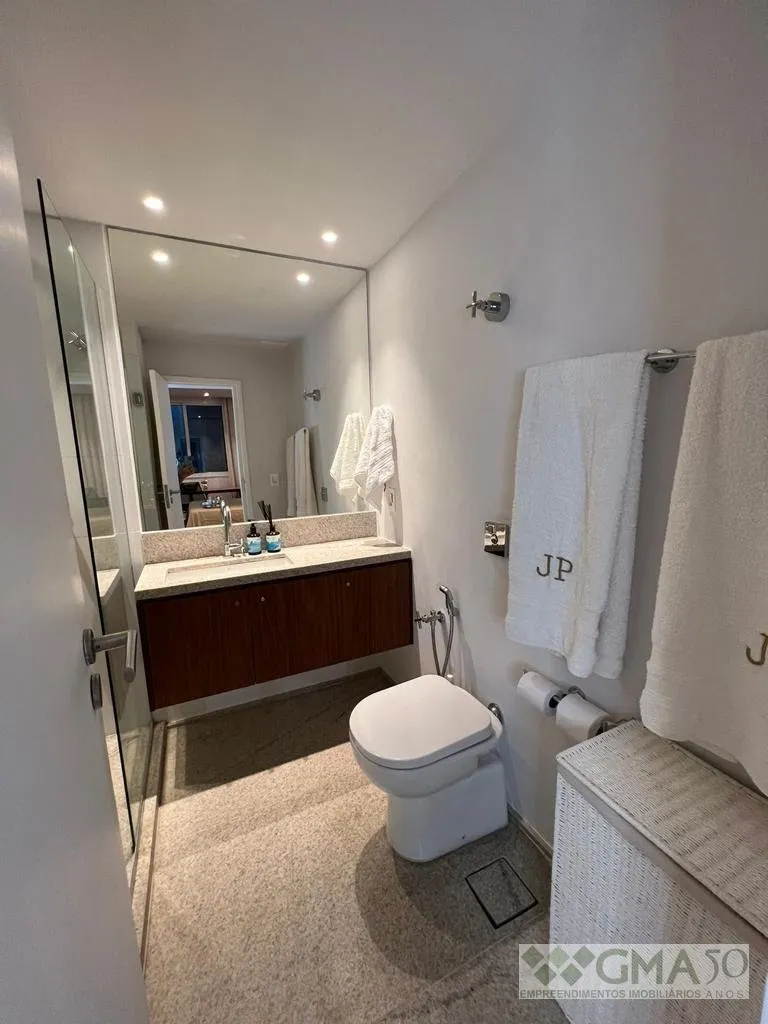 3-bedroom apartment with a dishwasher in Rio de Janeiro — photo 10