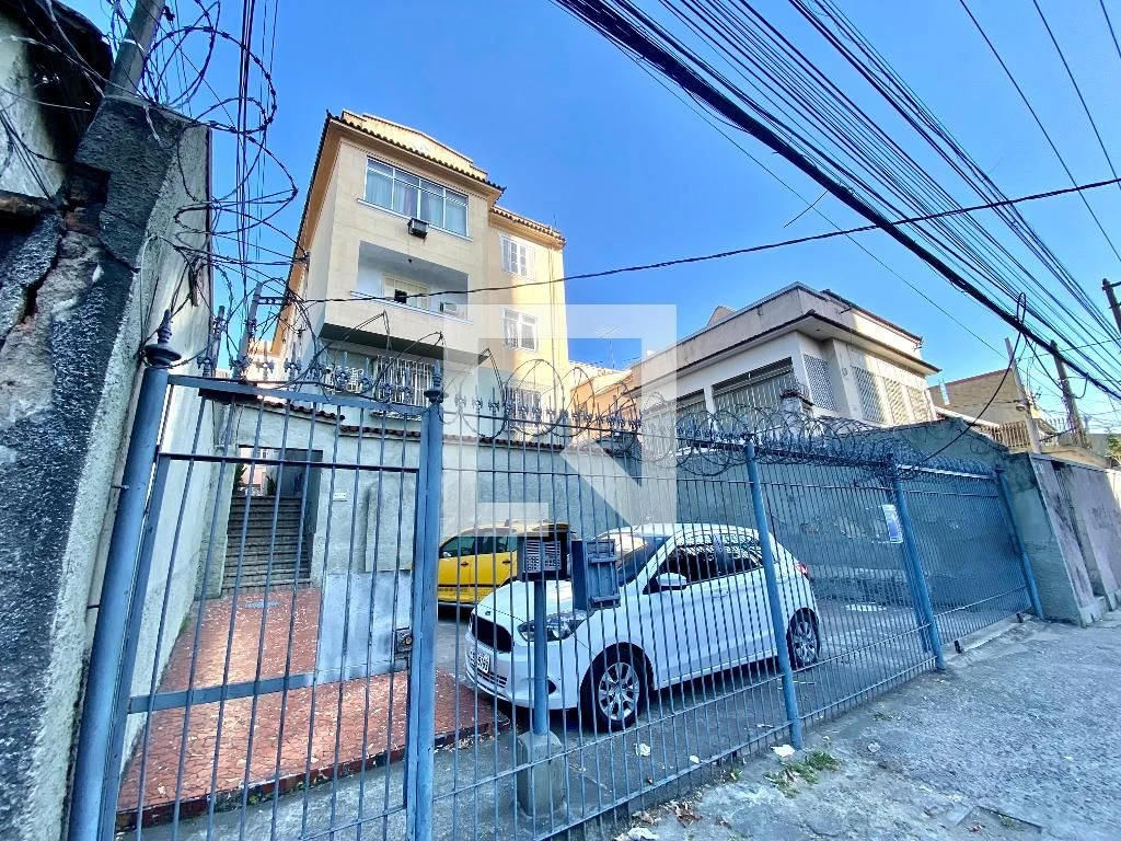 Washing machine in a one-bedroom apartment, 37 m² — photo 40