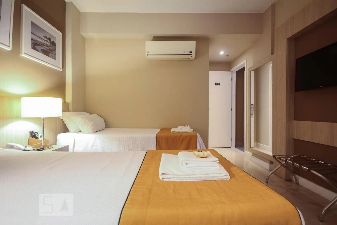 Furnished apartment with 2 en-suite bedrooms