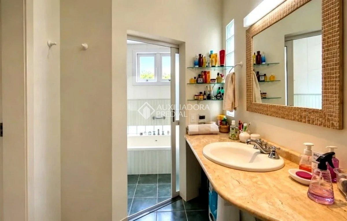 Furnished house, 240 m², with a dishwasher — photo 20