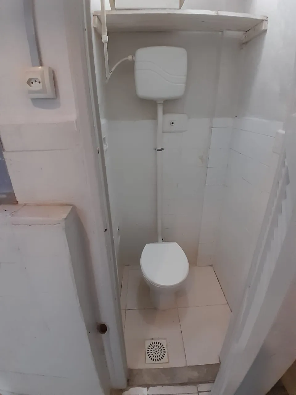 2-bedroom apartment with a separate, closed kitchen — photo 15