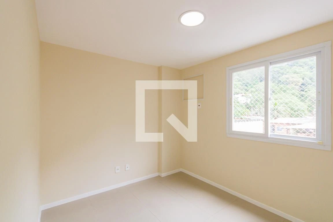 Робоче місце та 2 спальні: квартира 79 м² — photo 3
