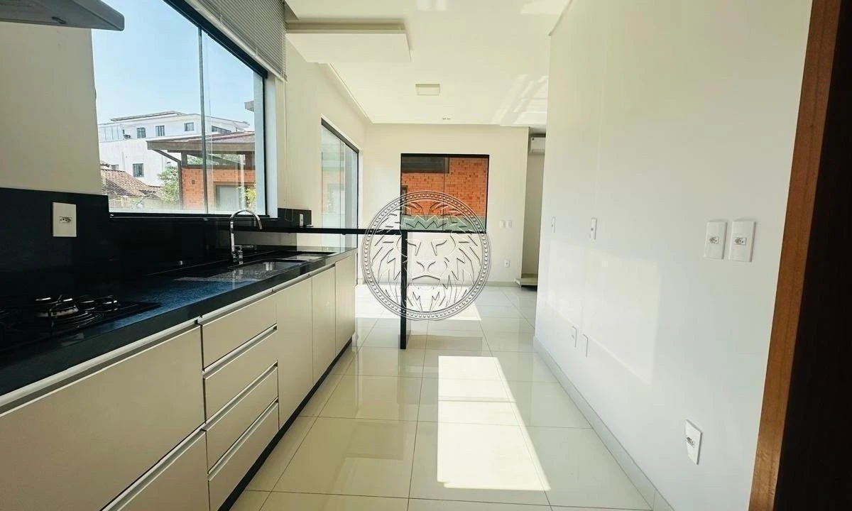Casa con 3 suites y 372 m² con 2 plazas — photo 9