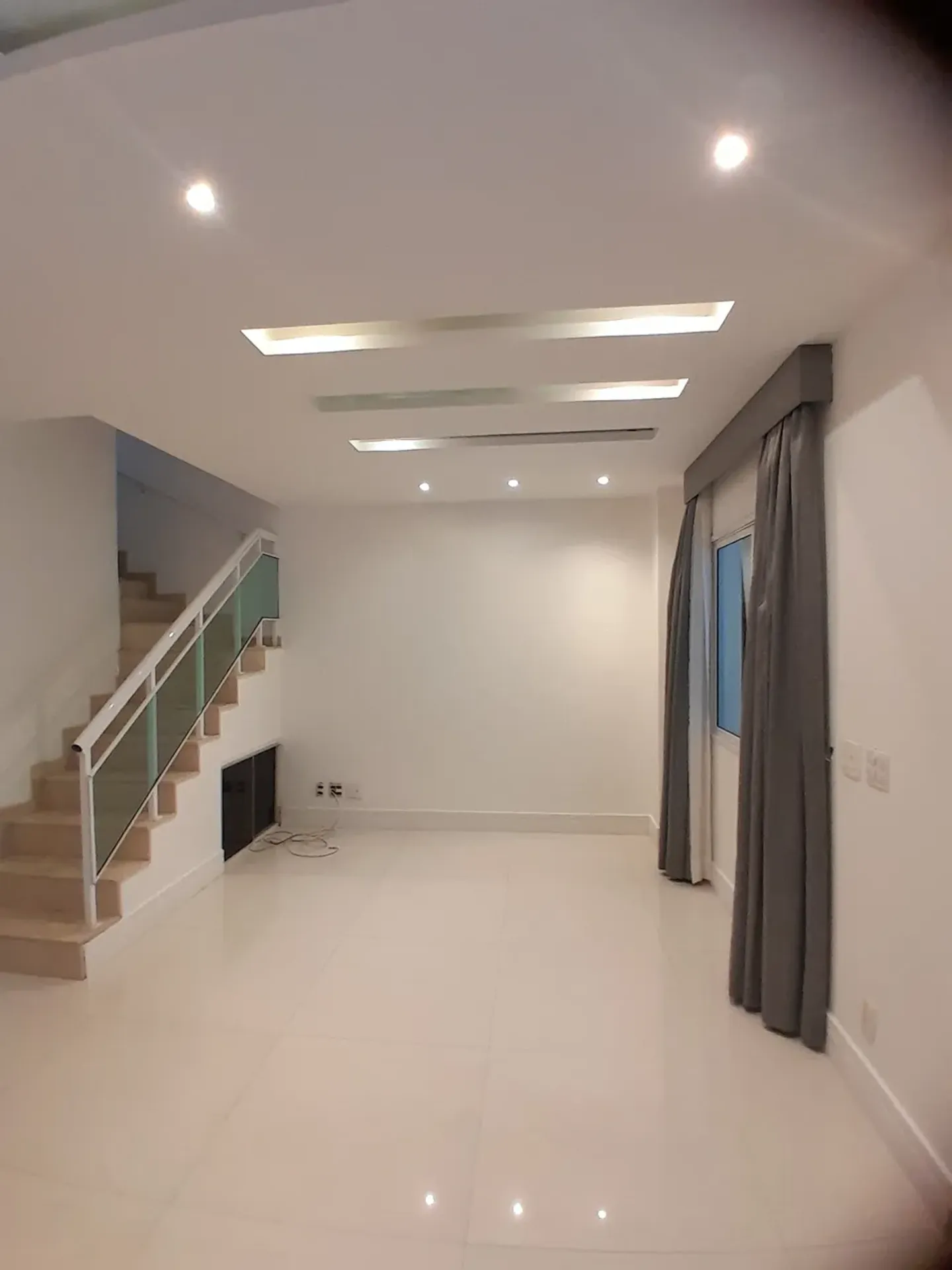 House with 4 en-suite bedrooms and 3 parking spots — photo 23