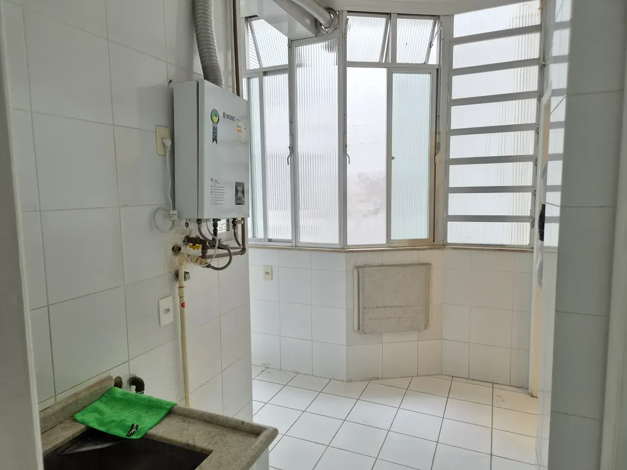 Furnished 120 m² apartment with 3 bedrooms and 3 bathrooms — photo 22