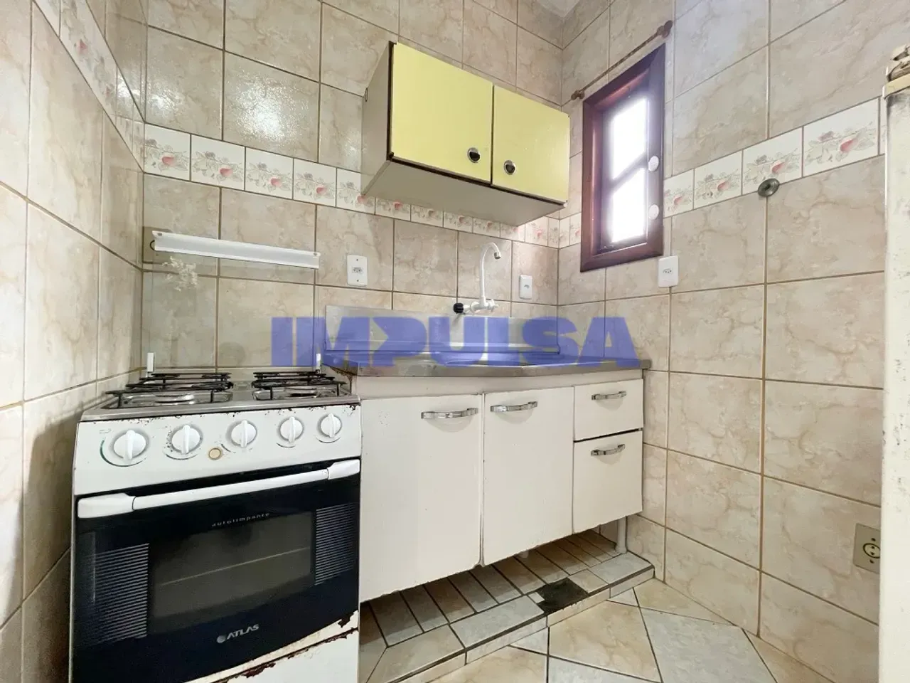 Мебльована квартира з 1 спальнею та газовою плитою — photo 9