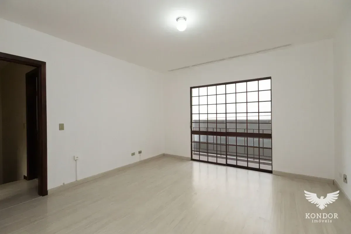3-bedroom house with a home office in Curitiba — photo 23