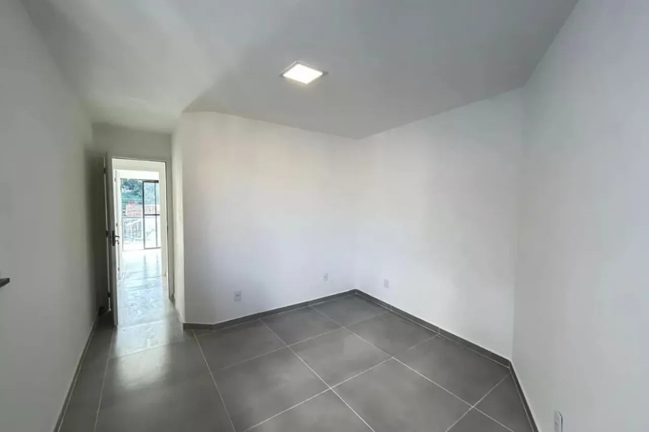 2-bedroom apartment with an open-plan kitchen — photo 15