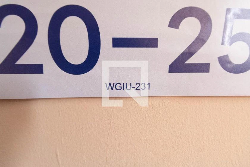 2-bedroom apartment on the top floor with 1 parking spot — photo 37