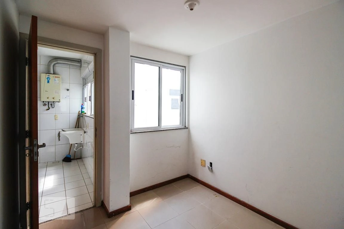 Apartamento sem mobília com 3 quartos e 2 banheiros — photo 7