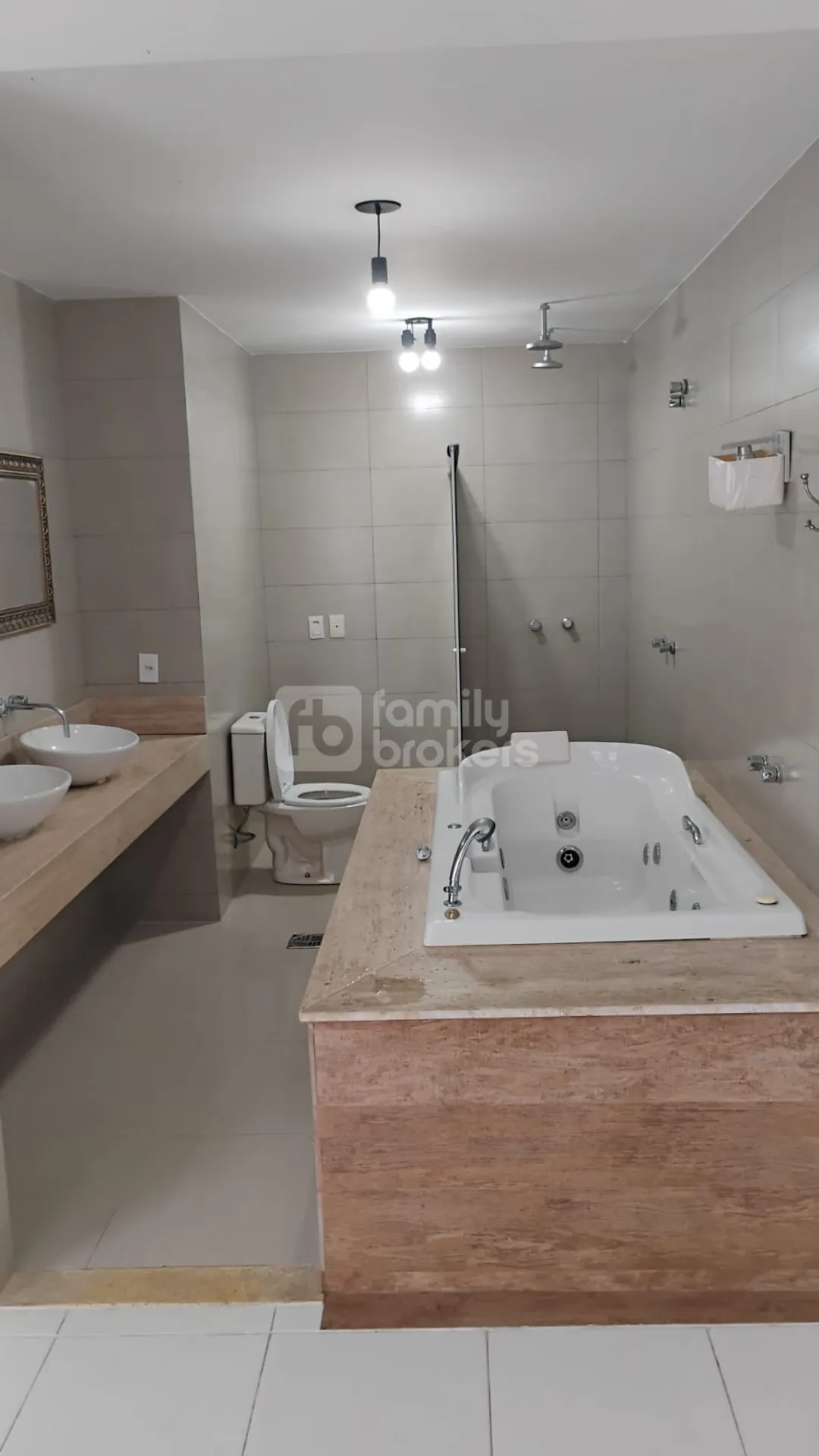 Casa, 300 m², com varanda gourmet — photo 4