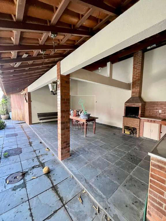 Casa de 5 dormitorios y 321 m² con oficina en casa — photo 26