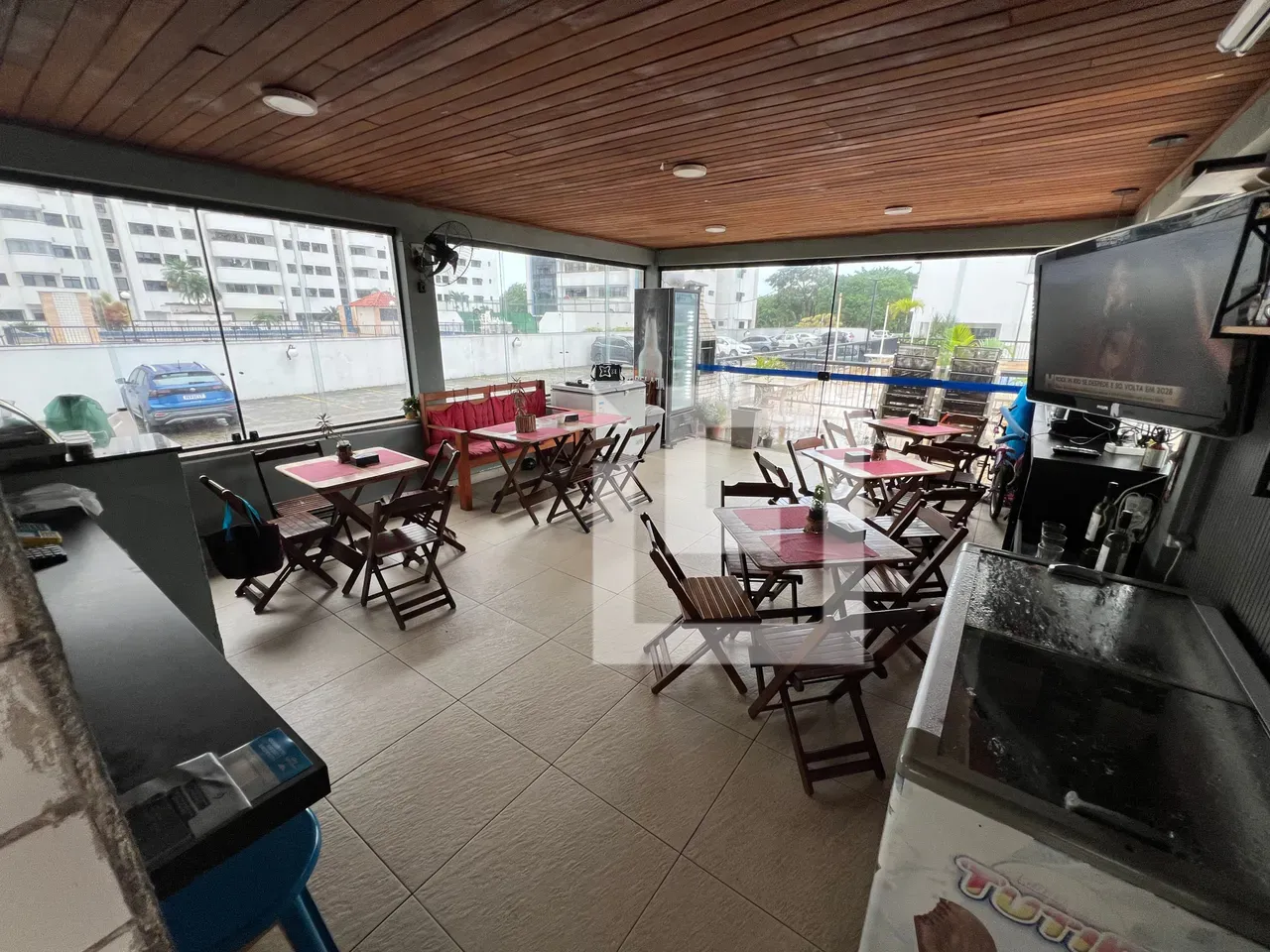 2 quartos e vista para as montanhas: apartamento de 65 m² — photo 22