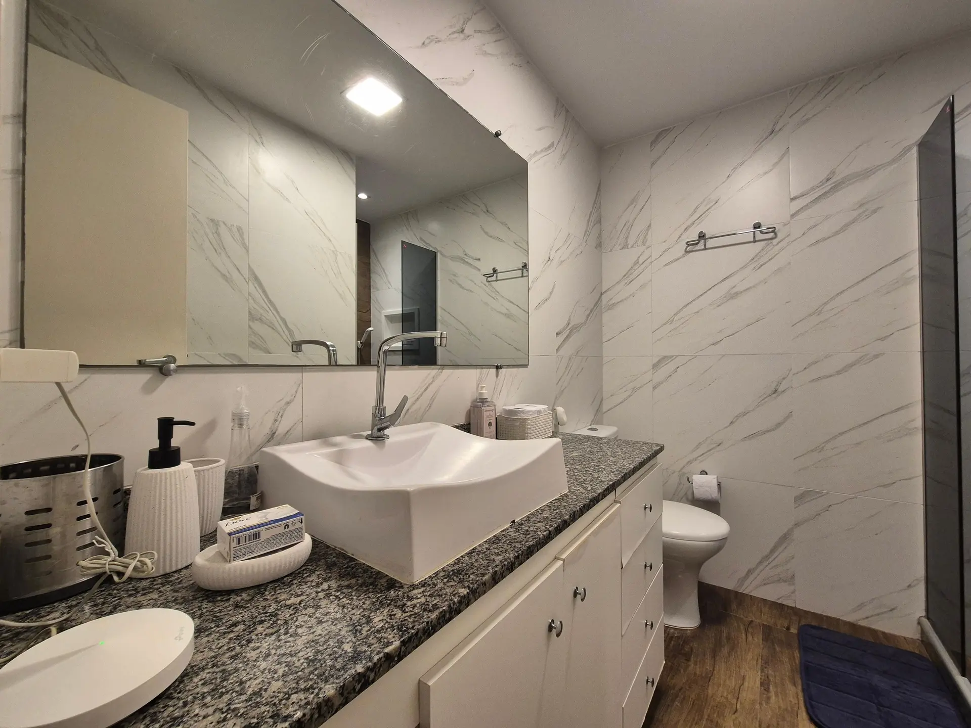 Furnished apartment with 2 en-suite bedrooms and 1 parking — photo 30