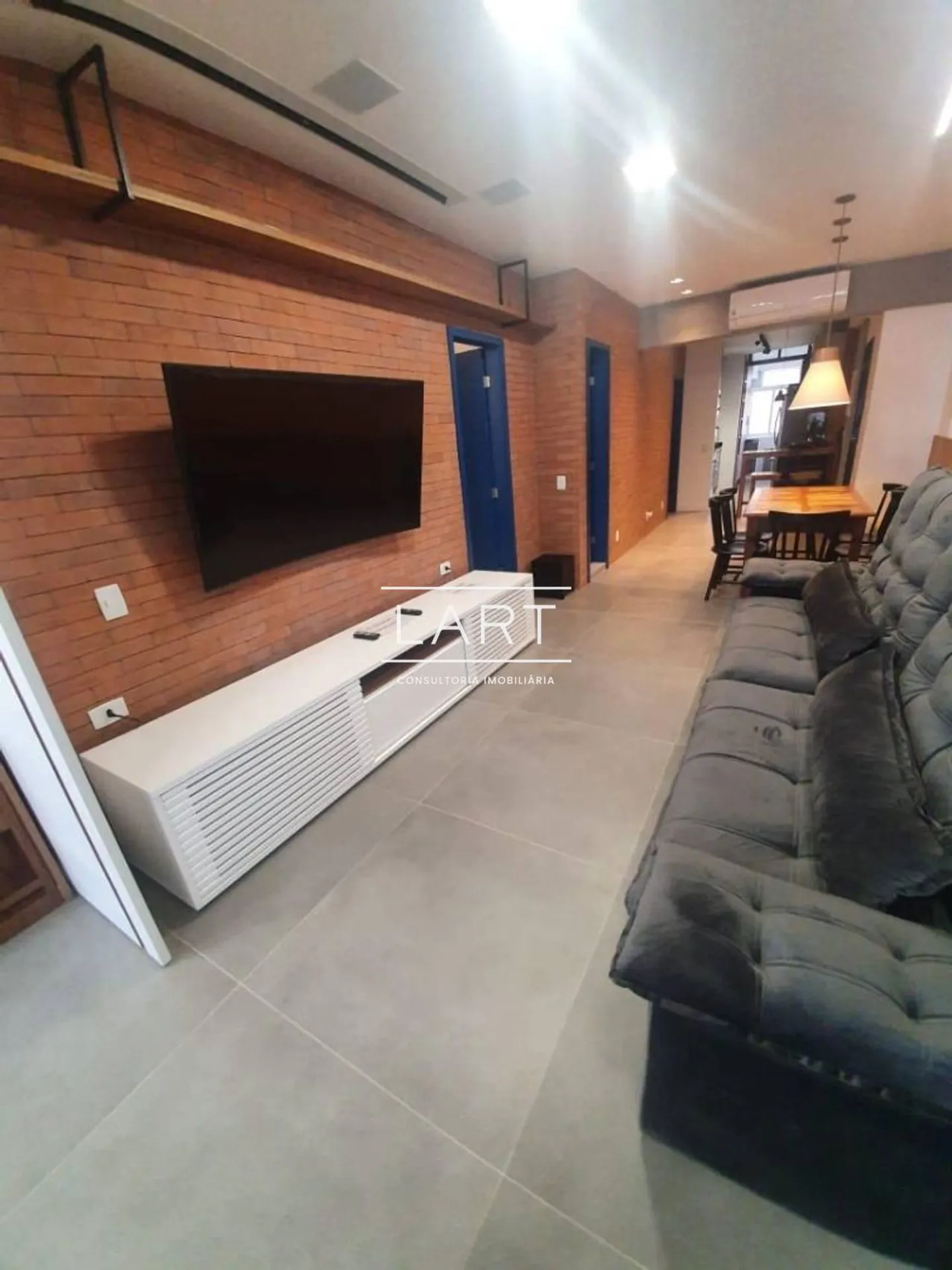 Home office in a 2-bedroom apartment, 110 m² — photo 9