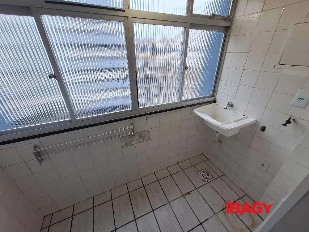 2-bedroom apartment, 43 m² — photo 16