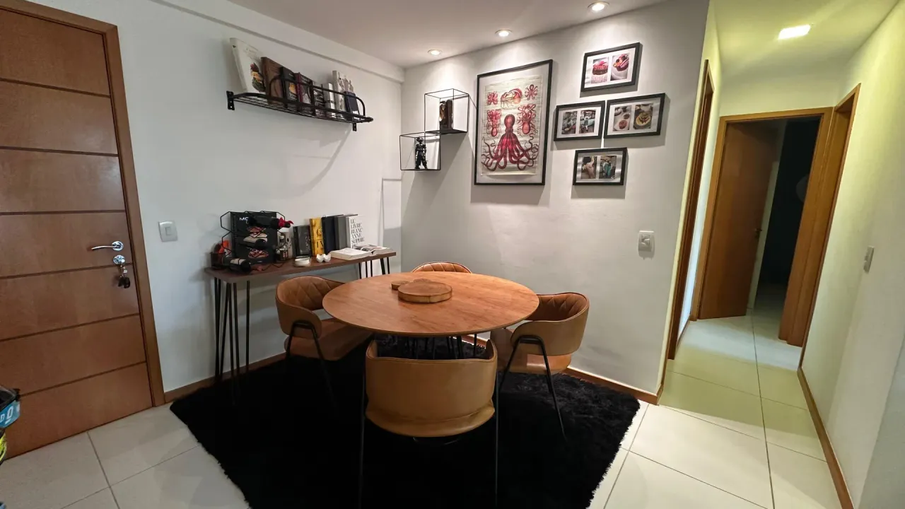 Apartamento semimobiliado com cozinha fechada e 2 vagas — photo 6