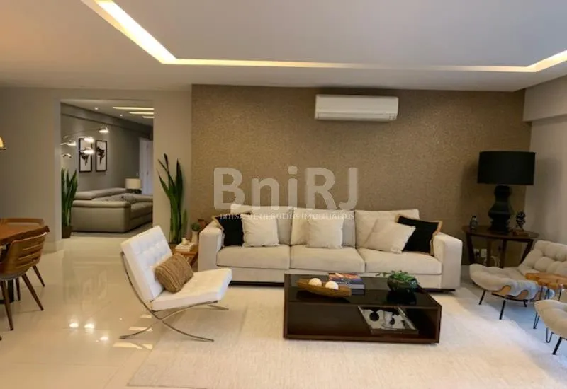 Apartamento mobiliado de 260 m² com 4 dormitórios e churrasqueira — photo 50