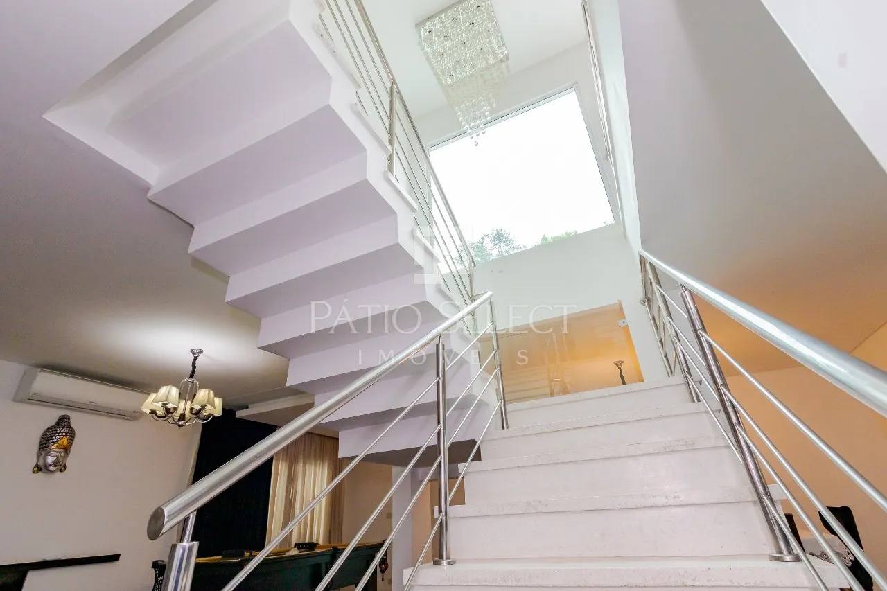 House with 5 bedrooms, 2 en-suites and private garden — photo 23