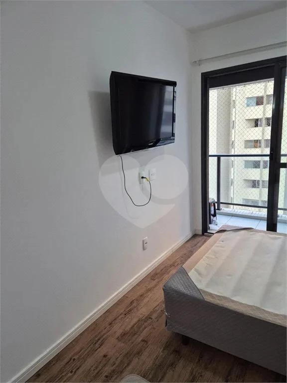One-bedroom apartment with a home office in Curitiba — photo 7