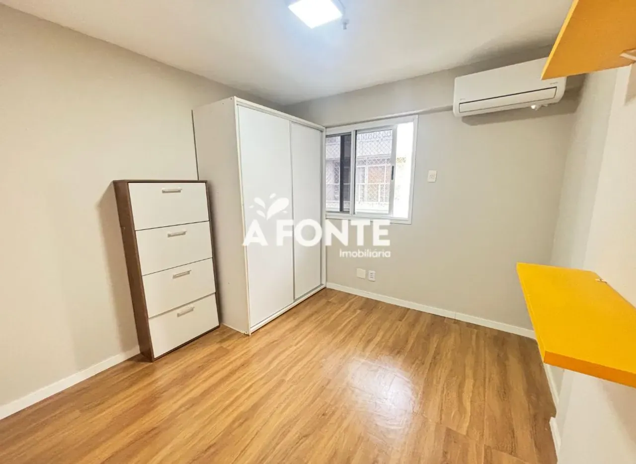 2-bedroom apartment with a grill on the balcony — photo 12