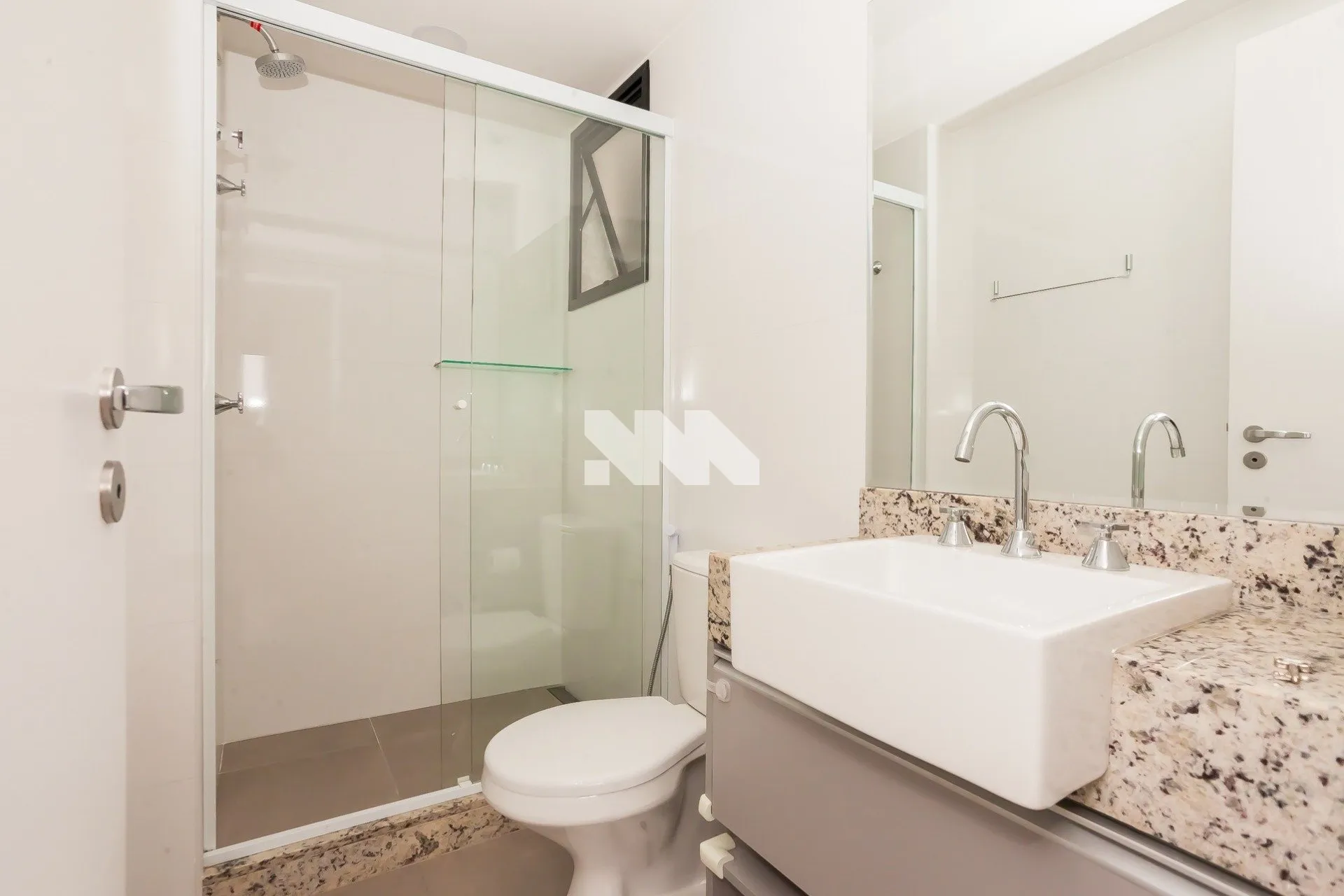 Apartamento para locação com 2 dormitórios e 3 banheiros — photo 21