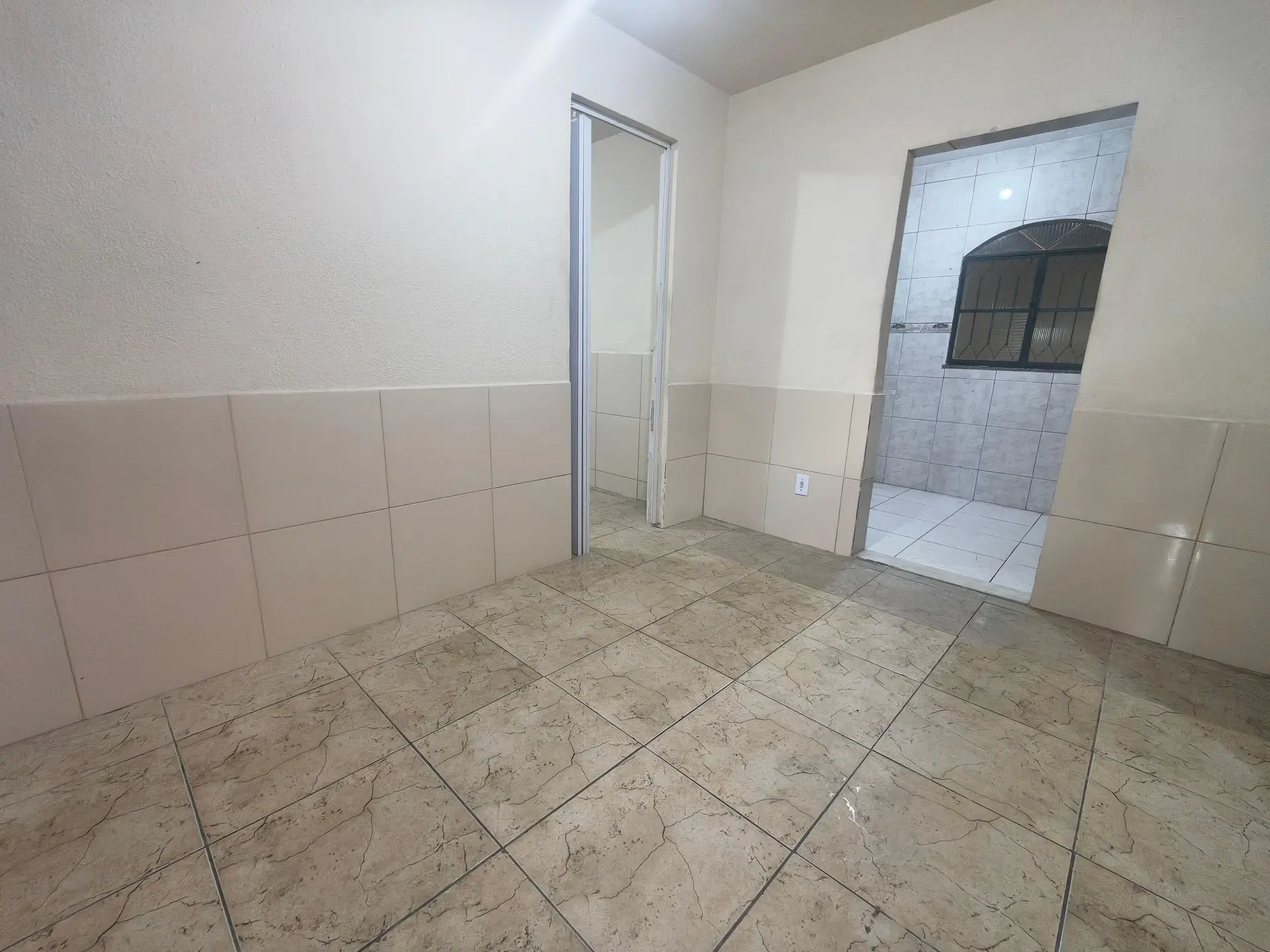 House with 1 bedroom and 1 bathroom and gas kitchen — photo 12
