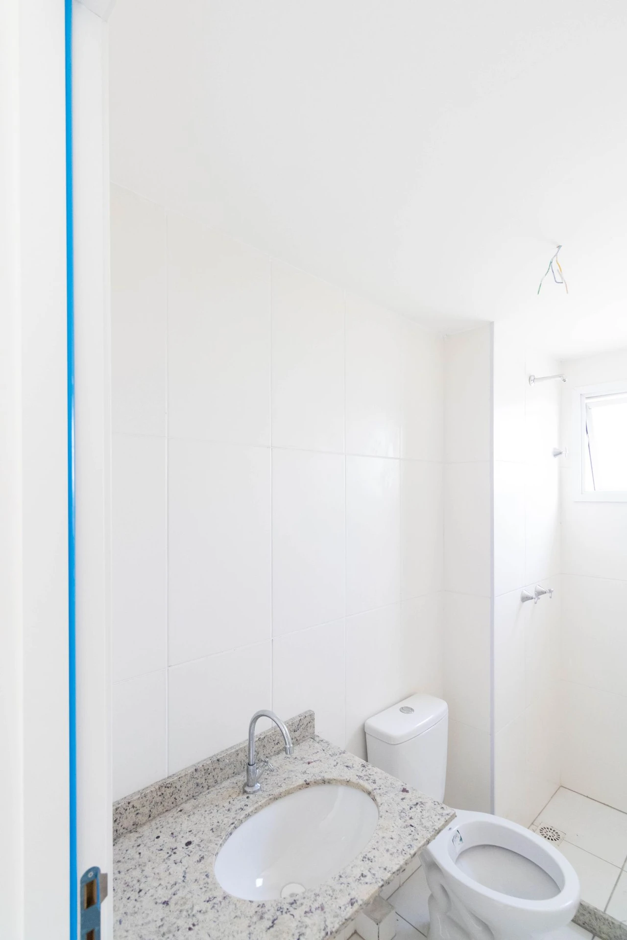 Renting apartment with 4 bedrooms and 3 bathrooms — photo 36