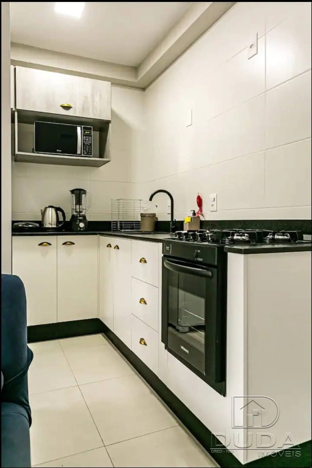 Furnished 1-bedroom apartment with 35 m² and a parking spot — photo 8