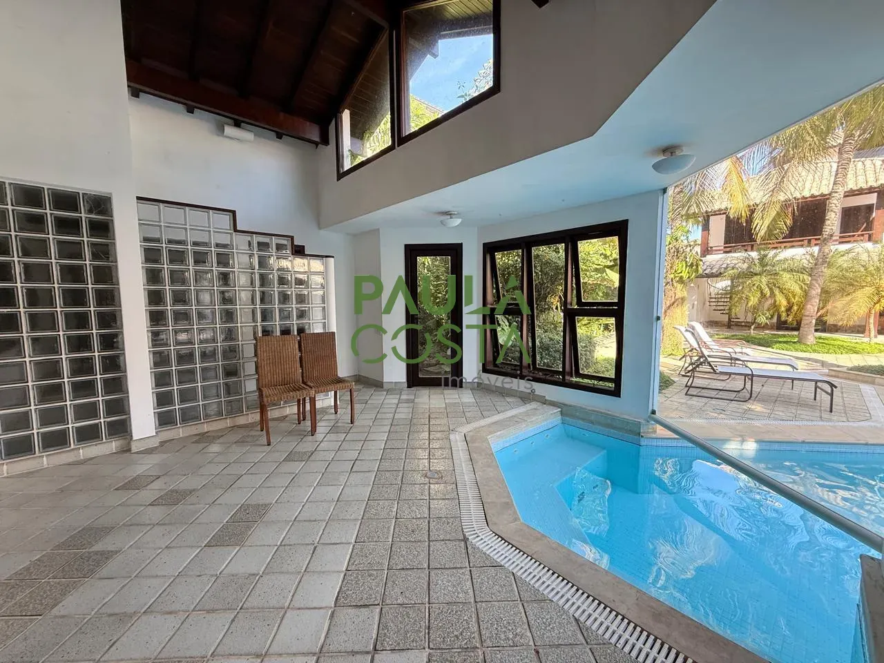 Furnished house with 5 bedrooms and 756 m² plus 4 parking — photo 12