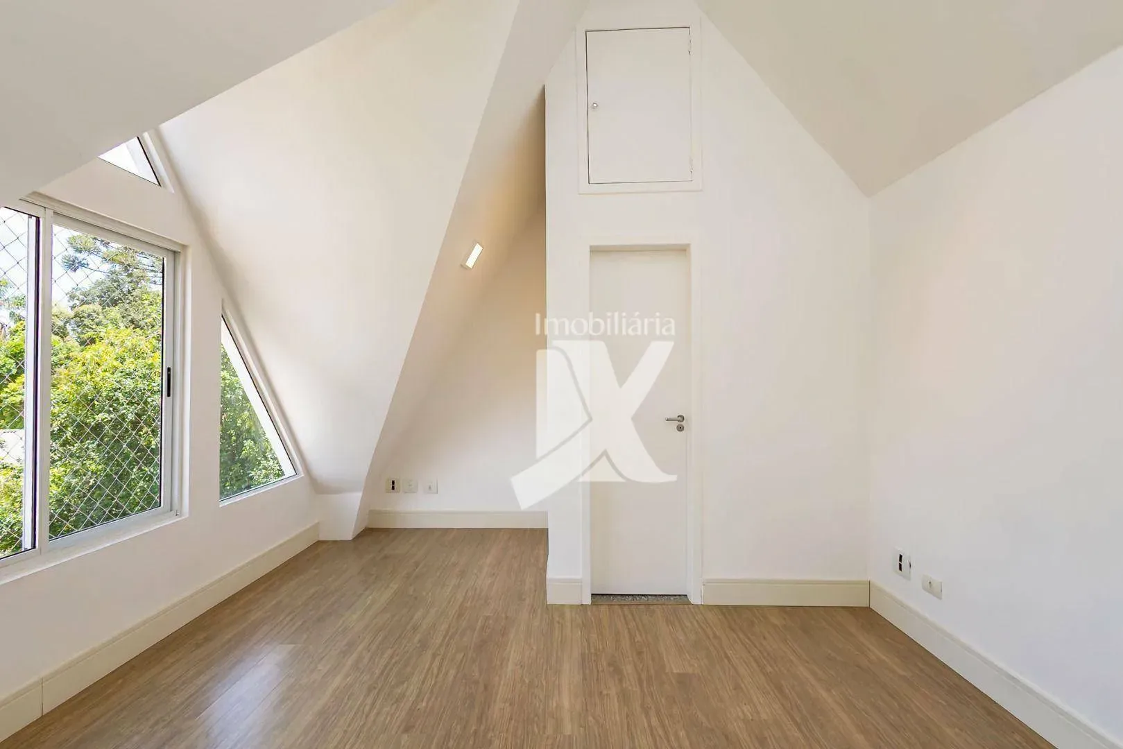 3-bedroom house with a home office — photo 35