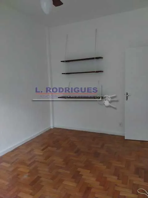 Unfurnished 2-bedroom apartment with 1 parking space — photo 12