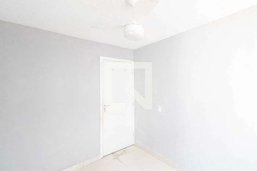 2-bedroom apartment in a building with a gym — photo 21