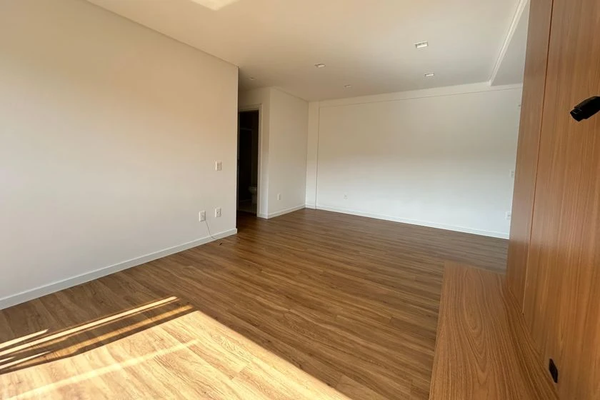 Rental apartment with 2 bedrooms, open-plan kitchen — photo 12