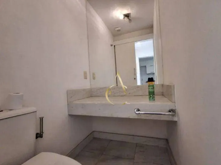 Casa com 3 quartos e varanda em bom estado — photo 26