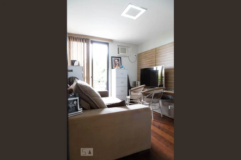 Rental apartment with 4 bedrooms and 150 m² — photo 25