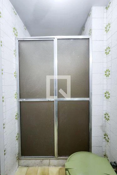 2-bedroom apartment in a building with a pool — photo 47